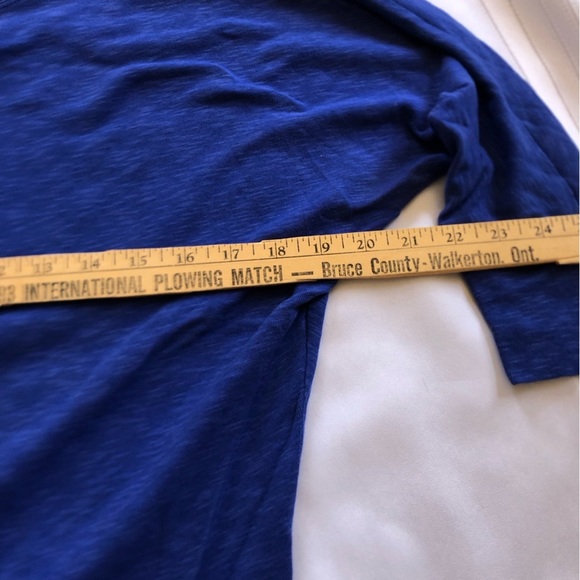 Vibrant Blue Elbow Length Sleeve Top - Picture 4 of 11